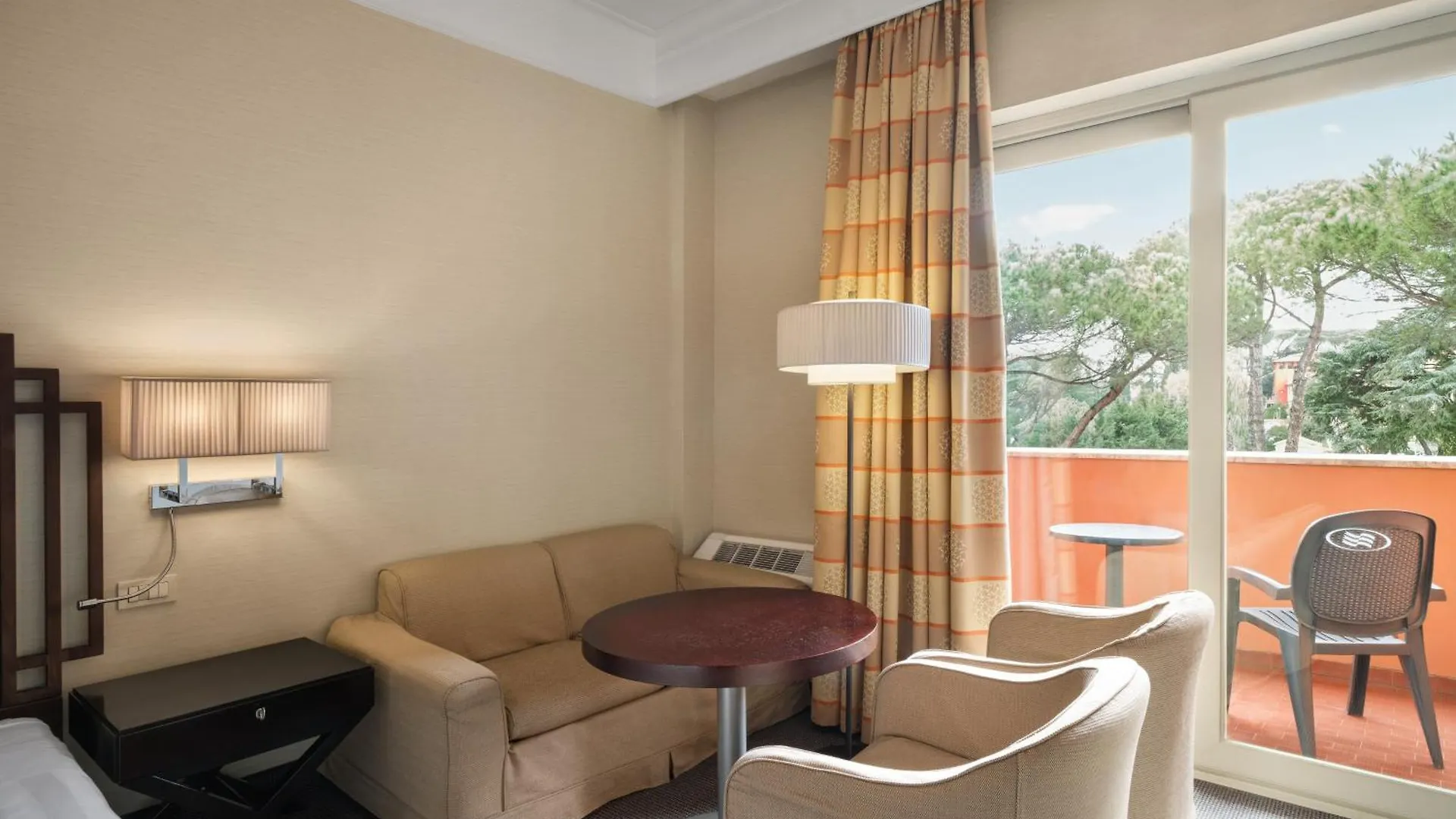 Hotel Crowne Plaza Rome St. Peter'S By Ihg