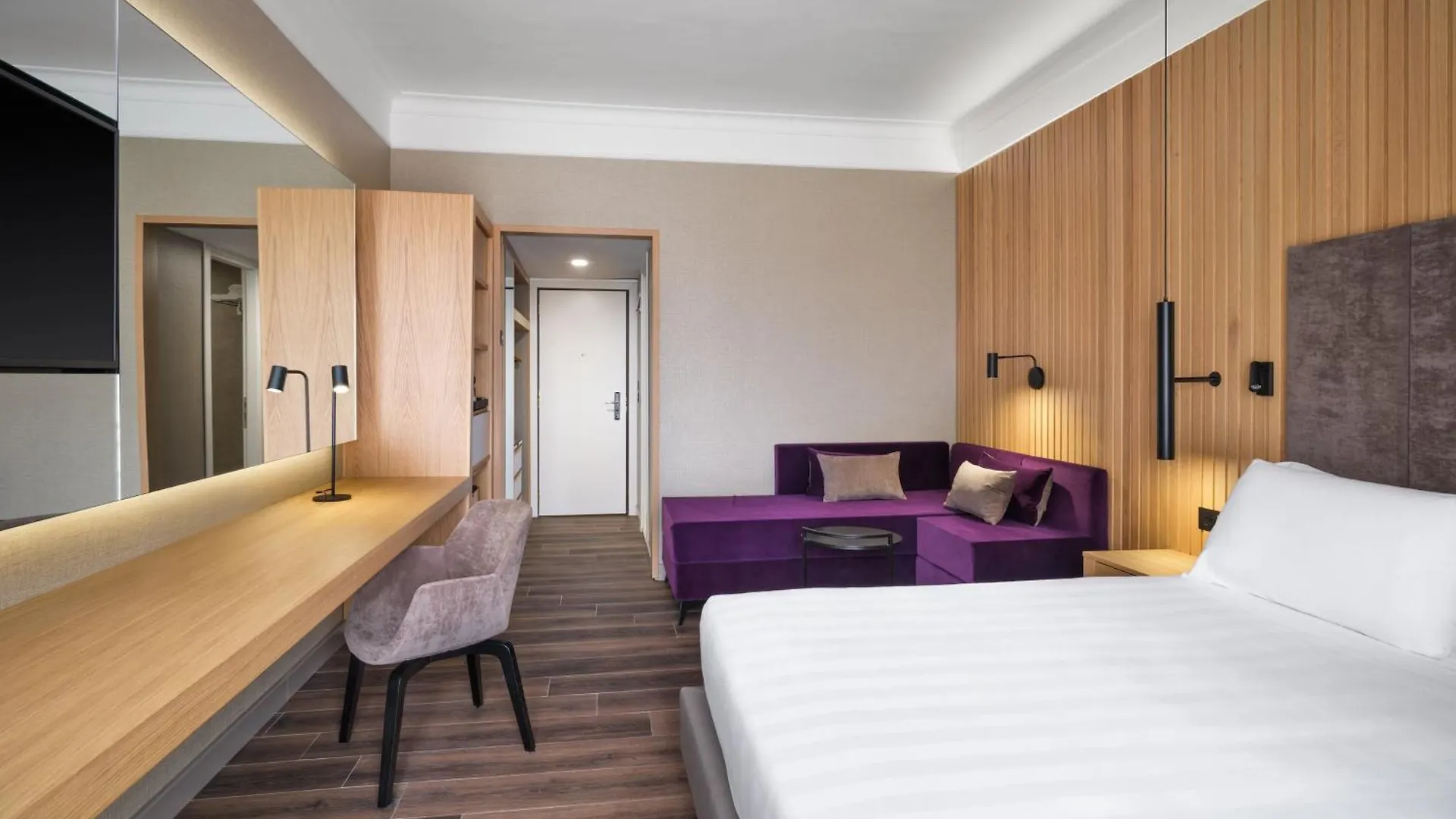 Hotel Crowne Plaza Rome St. Peter'S By Ihg
