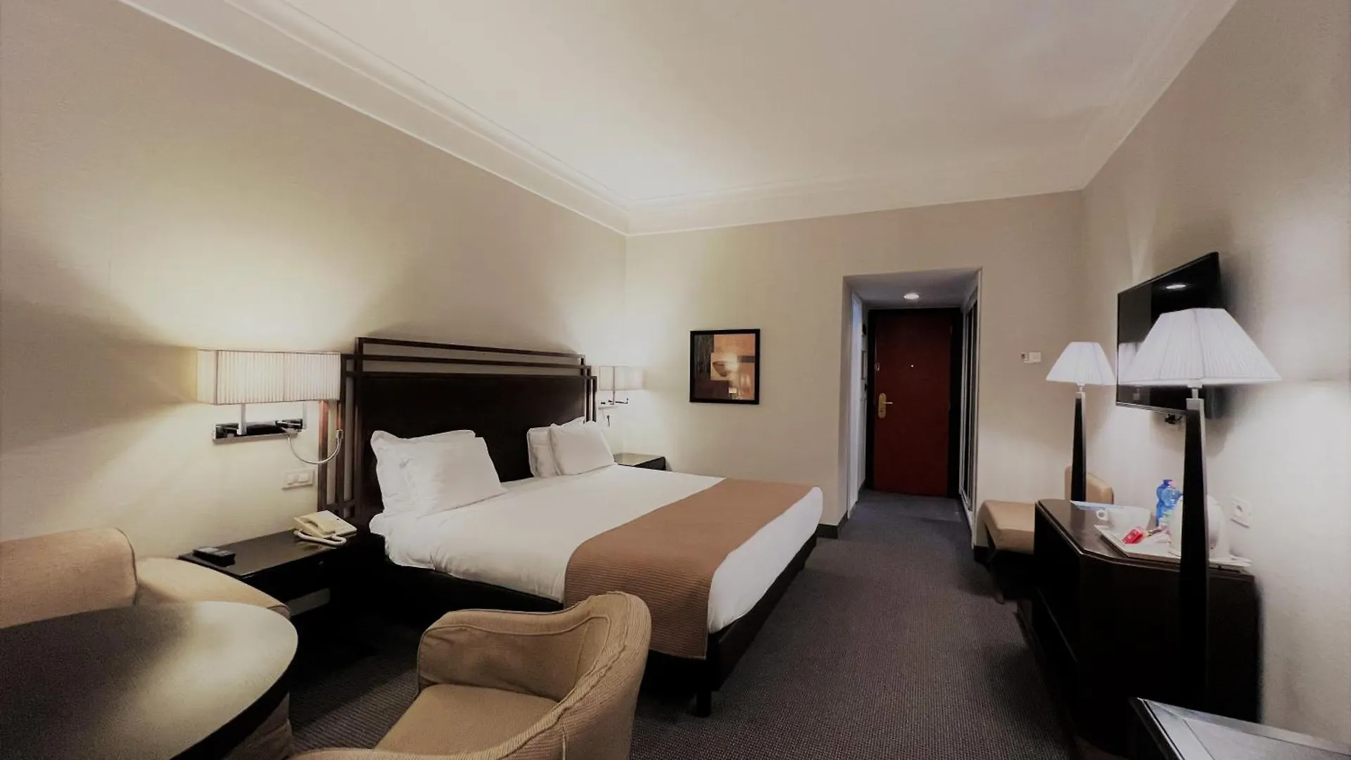 Crowne Plaza Rome St. Peter'S By Ihg Hotel